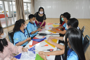 คณะครุศาสตร์ จัดอบรมโครงการส่งเสริมอาชีพและวัฒนธรรมเชิงปฏิบัติการด้านงานฝีมือ