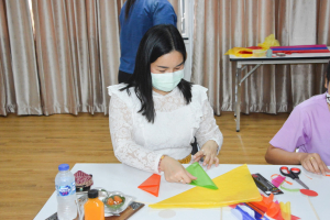 คณะครุศาสตร์ จัดอบรมโครงการส่งเสริมอาชีพและวัฒนธรรมเชิงปฏิบัติการด้านงานฝีมือ