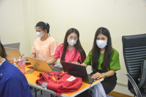 คณะวิทยาศาสตร์ฯ จัดอบรมหลักสูตรระยะสั้น การพัฒนาแบบปฏิบัติการวิทยาศาสตร์ด้วยโปรแกรมคำนวณฯ