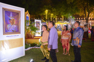 มรท. ต้อนรับเลขาฯ รมต. อว., ผวจ.ลพบุรี และคณะ ในโอกาสเยี่ยมเยือนลานวัฒนธรรมพื้นบ้าน งานแผ่นดินสมเด็จพระนารายณ์ฯ