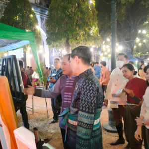 มรท. ต้อนรับเลขาฯ รมต. อว., ผวจ.ลพบุรี และคณะ ในโอกาสเยี่ยมเยือนลานวัฒนธรรมพื้นบ้าน งานแผ่นดินสมเด็จพระนารายณ์ฯ