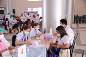 งานพยาบาล กองพัฒนานักศึกษา จัดโครงการบริจาคโลหิต ถวายเป็นพระราชกุศลแด่ สมเด็จพระเจ้าลูกเธอ เจ้าฟ้าพัชรกิติยาภาฯ