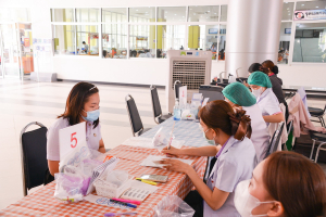 งานพยาบาล กองพัฒนานักศึกษา จัดโครงการบริจาคโลหิต ถวายเป็นพระราชกุศลแด่ สมเด็จพระเจ้าลูกเธอ เจ้าฟ้าพัชรกิติยาภาฯ