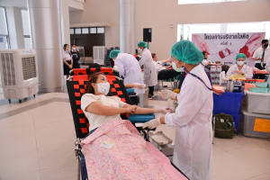 งานพยาบาล กองพัฒนานักศึกษา จัดโครงการบริจาคโลหิต ถวายเป็นพระราชกุศลแด่ สมเด็จพระเจ้าลูกเธอ เจ้าฟ้าพัชรกิติยาภาฯ