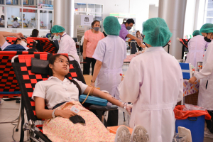 งานพยาบาล กองพัฒนานักศึกษา จัดโครงการบริจาคโลหิต ถวายเป็นพระราชกุศลแด่ สมเด็จพระเจ้าลูกเธอ เจ้าฟ้าพัชรกิติยาภาฯ