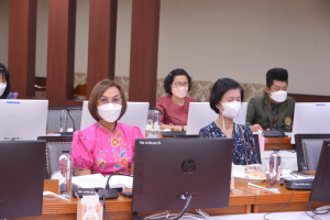 ผู้บริหาร มรท. และผู้เกี่ยวข้อง ร่วมรับฟังการแจ้งผลการติดตาม ตรวจสอบฯ ปีงบประมาณ พ.ศ.2565 ระยะ 12 เดือน