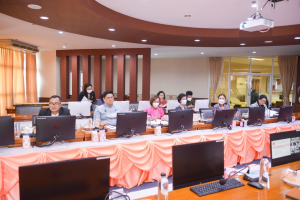 ผู้บริหาร มรท. และผู้เกี่ยวข้อง ร่วมรับฟังการแจ้งผลการติดตาม ตรวจสอบฯ ปีงบประมาณ พ.ศ.2565 ระยะ 12 เดือน