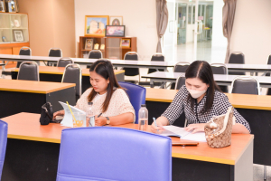 มนส. จัดอบรมแลกเปลี่ยนเรียนรู้การจัดทำผลงานทางวิชาการประกอบการต่อสัญญาจ้างและการพัฒนาเข้าสู่ตำแหน่งทางวิชาการ