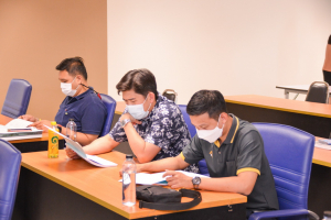 มนส. จัดอบรมแลกเปลี่ยนเรียนรู้การจัดทำผลงานทางวิชาการประกอบการต่อสัญญาจ้างและการพัฒนาเข้าสู่ตำแหน่งทางวิชาการ