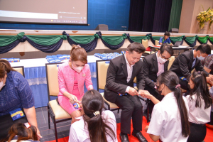 คณะครุศาสตร์จัดโครงการพัฒนาคุณธรรมจริยธรรมและปัจฉิมนิเทศนักศึกษา