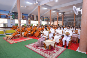 มรท. ร่วมพิธีเจริญพระพุทธมนต์เฉลิมพระเกียรติ พระบาทสมเด็จพระเจ้าอยู่หัว สมเด็จพระนางเจ้าสิริกิติ์ พระบรมราชินีนาถ พระบรมราชชนนีพันปีหลวง และสมเด็จพระนางเจ้าฯ พระบรมราชินี ครั้งที่ 2