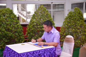 สำนักวิทยบริการฯ จัดพิธีเนื่องในวันคล้ายวันพระราชสมภพสมเด็จพระกนิษฐาธิราชเจ้า กรมสมเด็จพระเทพรัตนราชสุดาฯ สยามบรมราชกุมารี