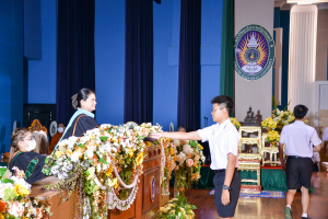 รร.สาธิต มรท. จัดพิธีมอบประกาศนียบัตรการสำเร็จการศึกษาแก่นักเรียนสาธิต ม.3 และ ม.6 ประจำปีการศึกษา 2565