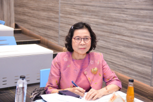 สถาบันวิจัยฯ ร่วมกับ ศูนย์ภาษา จัดอบรมโครงการส่งเสริมคณาจารย์และนักวิจัยเขียนบทความวิจัยเพื่อตีพิมพ์ในวารสารวิชาการระดับนานาชาติที่อยู่ในฐานข้อมูล Scopus