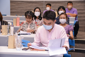 สถาบันวิจัยฯ ร่วมกับ ศูนย์ภาษา จัดอบรมโครงการส่งเสริมคณาจารย์และนักวิจัยเขียนบทความวิจัยเพื่อตีพิมพ์ในวารสารวิชาการระดับนานาชาติที่อยู่ในฐานข้อมูล Scopus