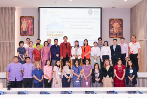 สถาบันวิจัยฯ ร่วมกับ ศูนย์ภาษา จัดอบรมโครงการส่งเสริมคณาจารย์และนักวิจัยเขียนบทความวิจัยเพื่อตีพิมพ์ในวารสารวิชาการระดับนานาชาติที่อยู่ในฐานข้อมูล Scopus