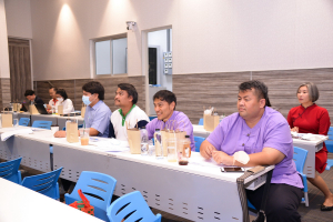 สถาบันวิจัยฯ ร่วมกับ ศูนย์ภาษา จัดอบรมโครงการส่งเสริมคณาจารย์และนักวิจัยเขียนบทความวิจัยเพื่อตีพิมพ์ในวารสารวิชาการระดับนานาชาติที่อยู่ในฐานข้อมูล Scopus
