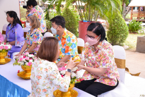 วจก. จัดกิจกรรมสืบสานประเพณีวันสงกรานต์และสานสัมพันธ์พี่น้องวิทยาการจัดการ