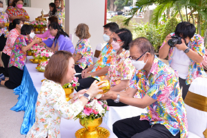 วจก. จัดกิจกรรมสืบสานประเพณีวันสงกรานต์และสานสัมพันธ์พี่น้องวิทยาการจัดการ