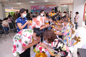 วจก. จัดกิจกรรมสืบสานประเพณีวันสงกรานต์และสานสัมพันธ์พี่น้องวิทยาการจัดการ