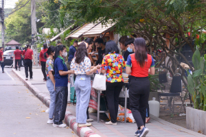 วจก. จัดกิจกรรมสืบสานประเพณีวันสงกรานต์และสานสัมพันธ์พี่น้องวิทยาการจัดการ