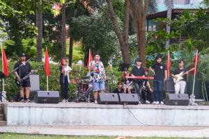 วจก. จัดกิจกรรมสืบสานประเพณีวันสงกรานต์และสานสัมพันธ์พี่น้องวิทยาการจัดการ