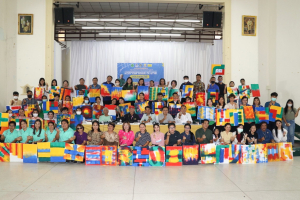 สำนักศิลปะและวัฒนธรรม ร่วมกับ กองทุนส่งเสริมงานวัฒนธรรม จัดอบรมแนวทางการสร้างสรรค์ผลงานสำหรับครูศิลปะ นวการลากและระบาย