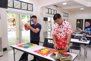 สำนักศิลปะและวัฒนธรรม ร่วมกับ กองทุนส่งเสริมงานวัฒนธรรม จัดอบรมแนวทางการสร้างสรรค์ผลงานสำหรับครูศิลปะ นวการลากและระบาย