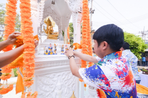 มรท. จัดงานทำบุญกลางบ้าน สืบสานประเพณีสงกรานต์