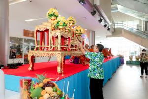 มรท. จัดงานทำบุญกลางบ้าน สืบสานประเพณีสงกรานต์