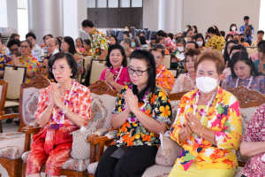 มรท. จัดงานทำบุญกลางบ้าน สืบสานประเพณีสงกรานต์