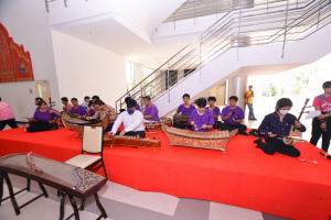 มรท. จัดงานทำบุญกลางบ้าน สืบสานประเพณีสงกรานต์