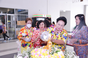 มรท. จัดงานทำบุญกลางบ้าน สืบสานประเพณีสงกรานต์