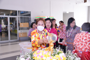 มรท. จัดงานทำบุญกลางบ้าน สืบสานประเพณีสงกรานต์