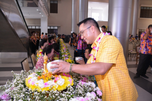 มรท. จัดงานทำบุญกลางบ้าน สืบสานประเพณีสงกรานต์