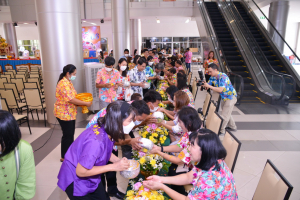 มรท. จัดงานทำบุญกลางบ้าน สืบสานประเพณีสงกรานต์