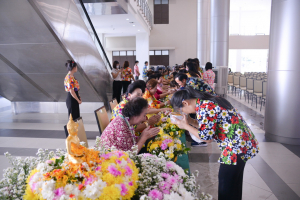 มรท. จัดงานทำบุญกลางบ้าน สืบสานประเพณีสงกรานต์