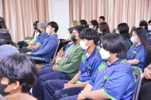 คณะ IT จัดกิจกรรมอบรมมารยาทไทย สรงน้ำพระและรดน้ำดำหัวเนื่องในวันสงกรานต์