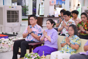 สำนักวิทยบริการฯ จัดพิธีทำบุญสืบสานประเพณีสงกรานต์ปีใหม่ไทย