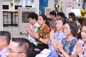 สำนักวิทยบริการฯ จัดพิธีทำบุญสืบสานประเพณีสงกรานต์ปีใหม่ไทย