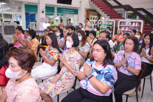 สำนักวิทยบริการฯ จัดพิธีทำบุญสืบสานประเพณีสงกรานต์ปีใหม่ไทย
