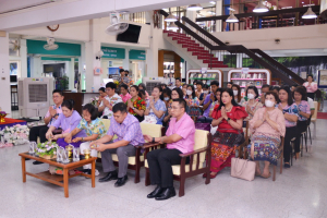 สำนักวิทยบริการฯ จัดพิธีทำบุญสืบสานประเพณีสงกรานต์ปีใหม่ไทย