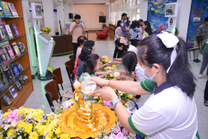 สำนักวิทยบริการฯ จัดพิธีทำบุญสืบสานประเพณีสงกรานต์ปีใหม่ไทย