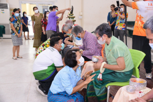 คณะวิทยาศาสตร์ฯ จัดพิธีทำบุญประจำปี สืบสานวัฒนธรรมไทยประเพณีวันสงกรานต์