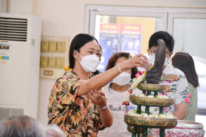 คณะวิทยาศาสตร์ฯ จัดพิธีทำบุญประจำปี สืบสานวัฒนธรรมไทยประเพณีวันสงกรานต์