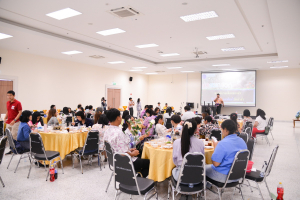 คณะมนุษยศาสตร์ฯ จัดงานสานสัมพันธ์บุคลากร