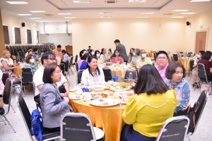 คณะมนุษยศาสตร์ฯ จัดงานสานสัมพันธ์บุคลากร