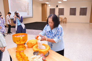 คณะมนุษยศาสตร์ฯ จัดงานสานสัมพันธ์บุคลากร