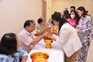 คณะมนุษยศาสตร์ฯ จัดงานสานสัมพันธ์บุคลากร
