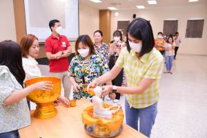 คณะมนุษยศาสตร์ฯ จัดงานสานสัมพันธ์บุคลากร